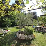 Modern Apartment Sabina With Nice Garden